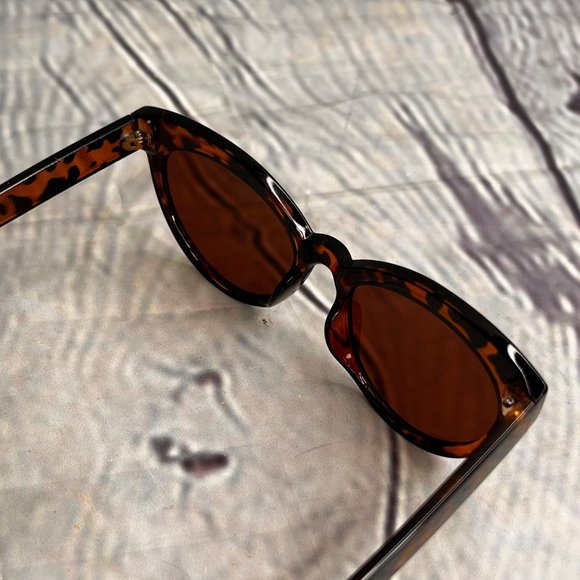 Saint Owen x Curateur Wylde Sunglasses Brown Tortoiseshell with Case NWOT